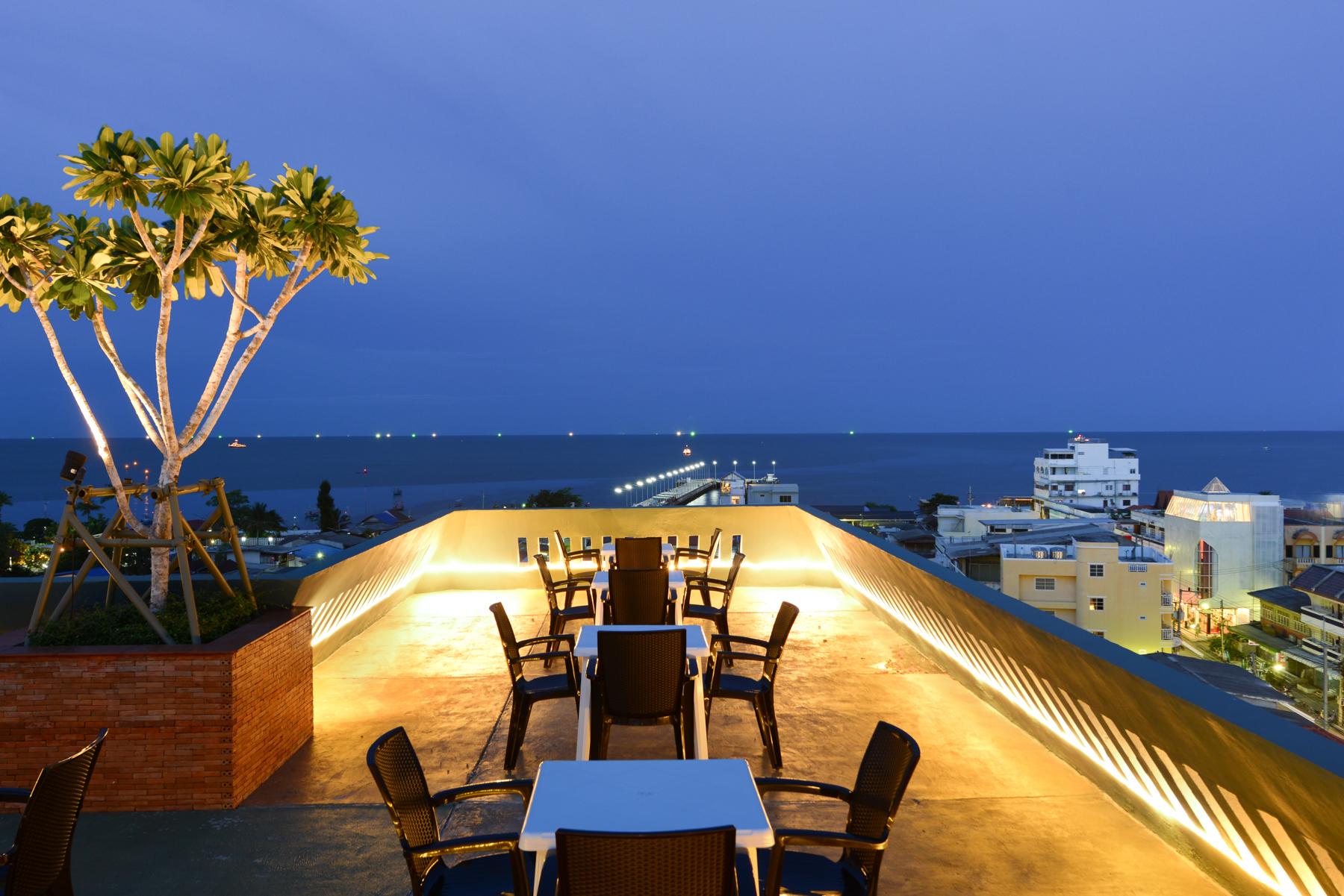 Hisea Huahin Hotel Экстерьер фото